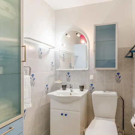 Apartment Le Petit - Balcon - Parking Prive - Centre *